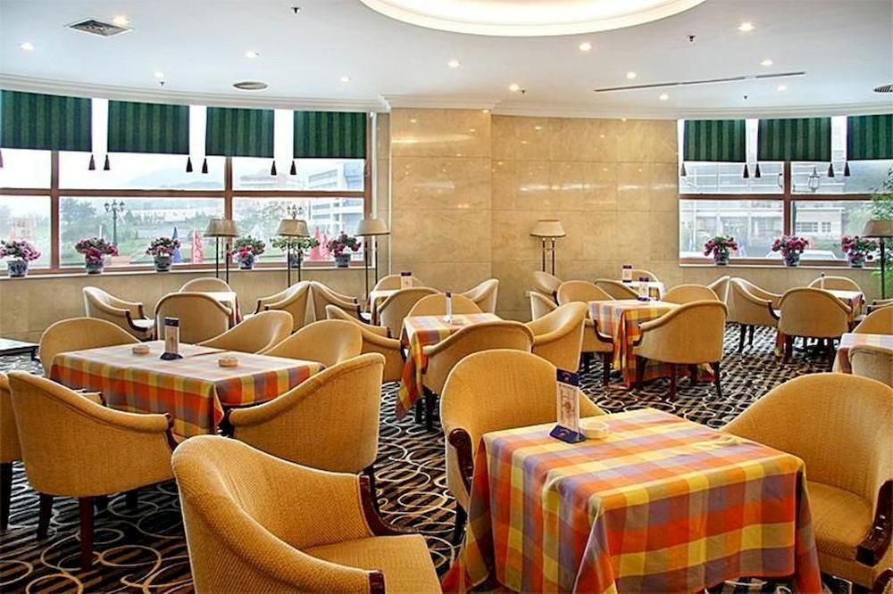 Sea Horizon Hotel Dalian Buitenkant foto